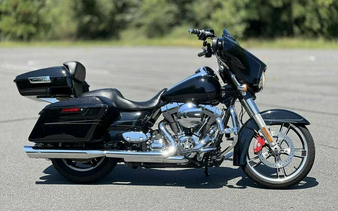 FLHXS 2014 Street Glide Special