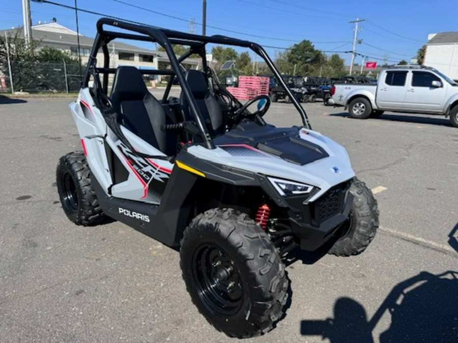 2026 Polaris RZR 200 EFI