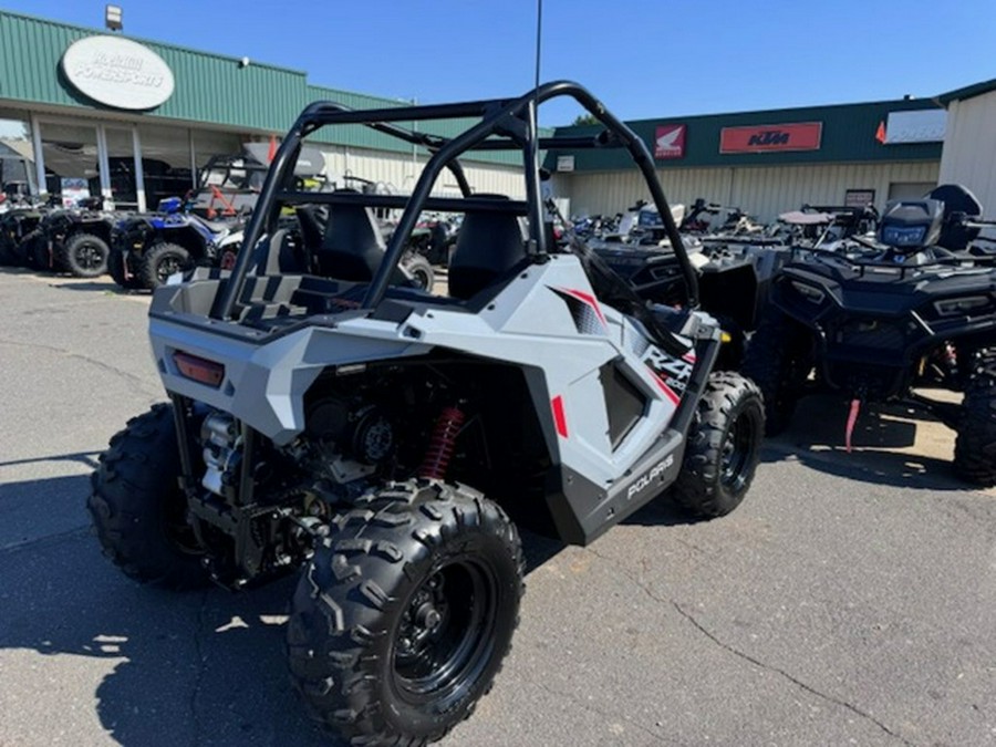 2026 Polaris RZR 200 EFI