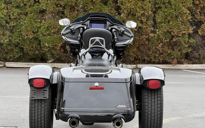 2023 Harley-Davidson® FLTRT - Road Glide® 3