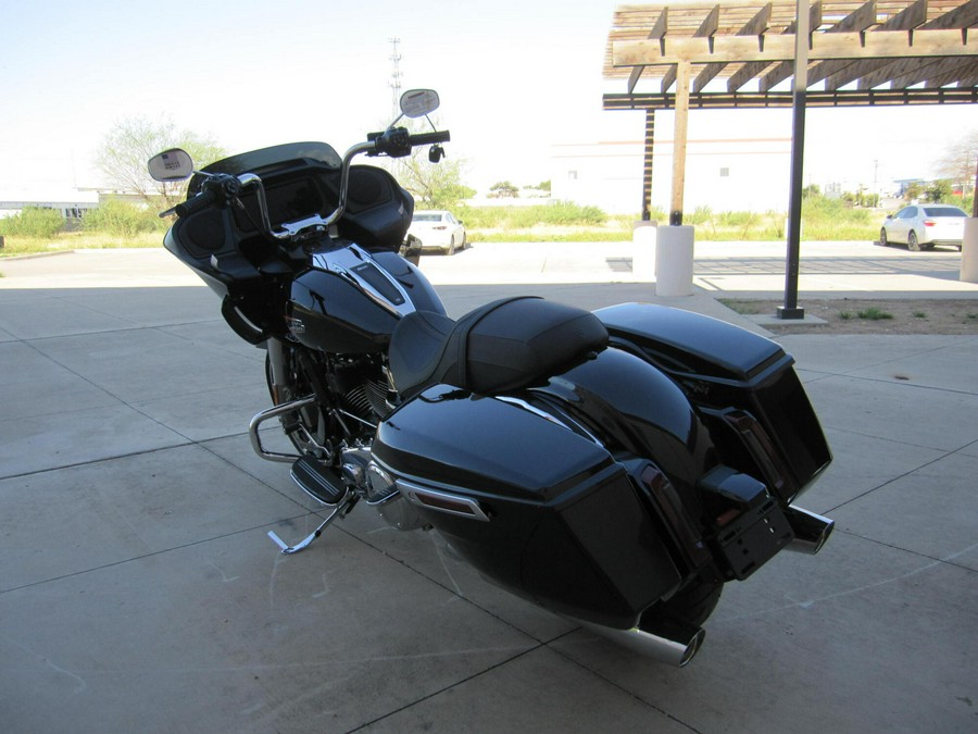 2026 Harley-Davidson Road Glide VIVID BLACK