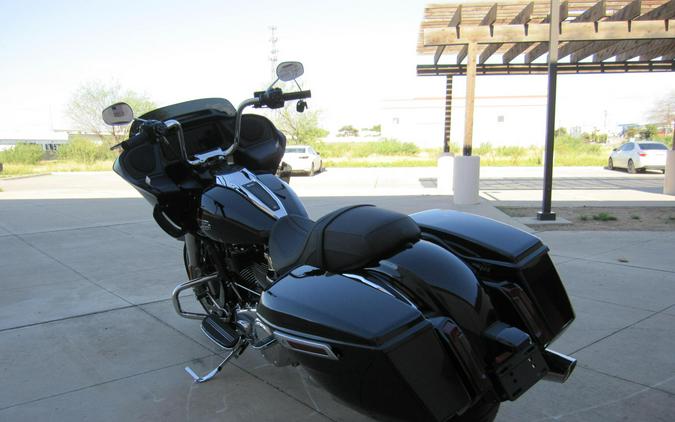 2026 Harley-Davidson Road Glide VIVID BLACK