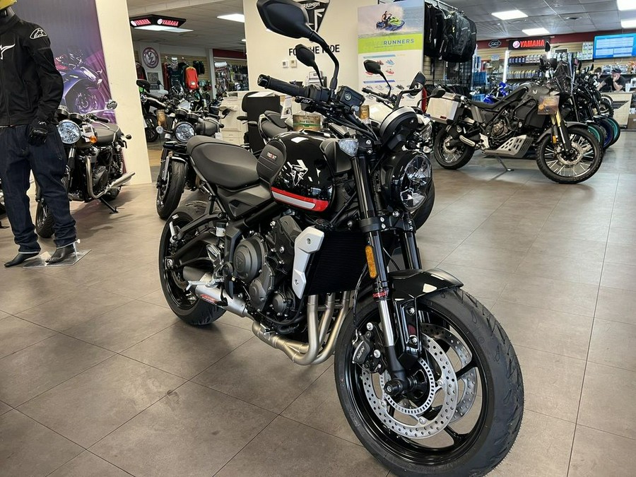 2023 Triumph Trident 660 Sapphire Black