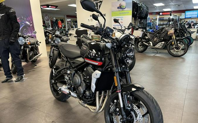 2023 Triumph Trident 660 Sapphire Black