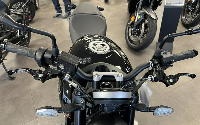 2023 Triumph Trident 660 Sapphire Black