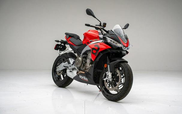 2024 Aprilia Tuono 660