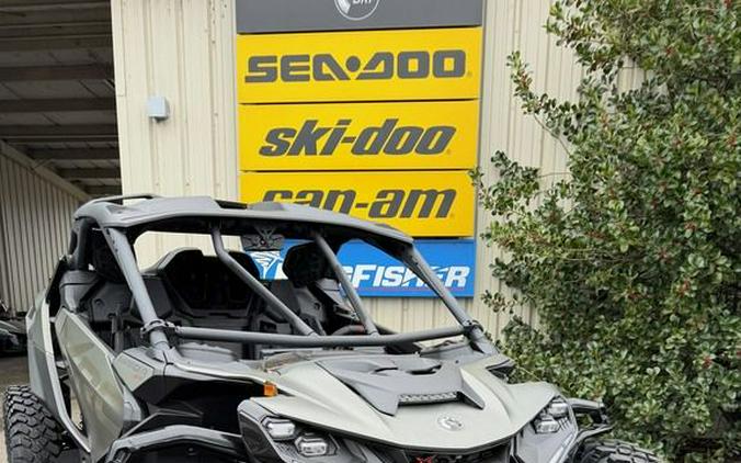 2026 Can-Am® Maverick R X rc with Smart-Shox