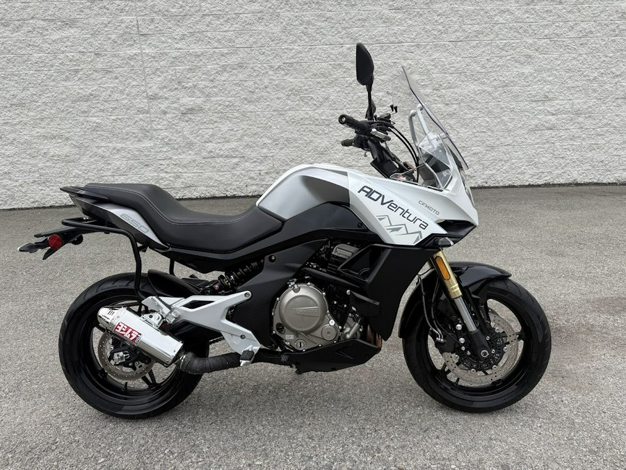 2022 CFMOTO 650 Adventura