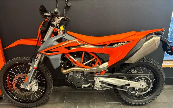 2024 KTM 690 Enduro R