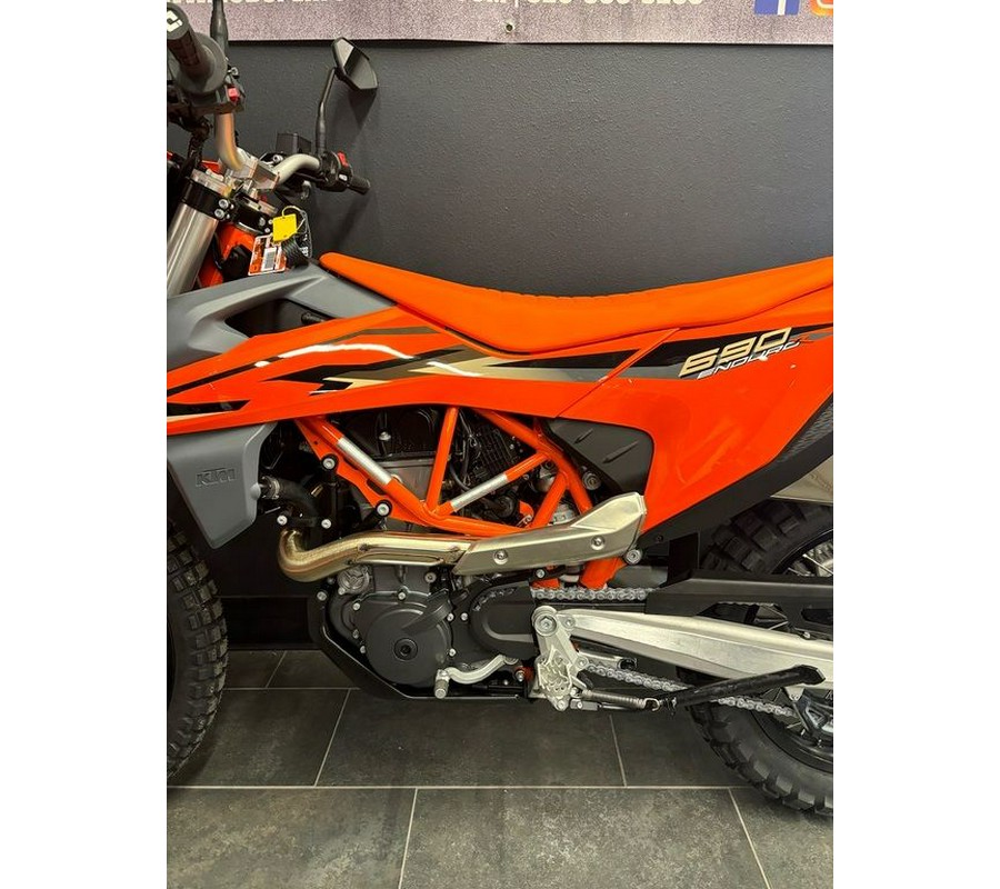 2024 KTM 690 Enduro R