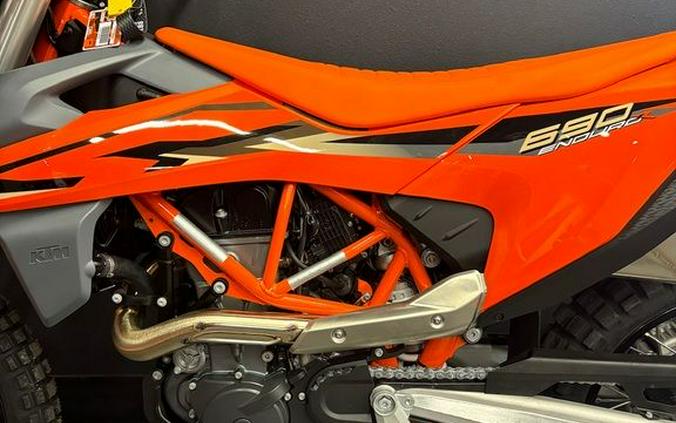 2024 KTM 690 Enduro R