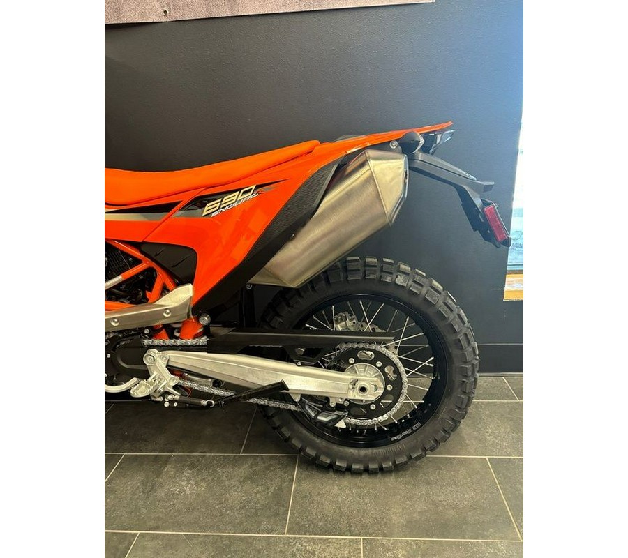 2024 KTM 690 Enduro R