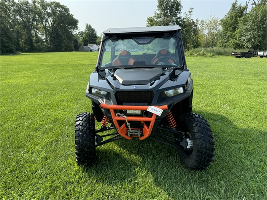 2019 Polaris GENERAL 1000 EPS Base