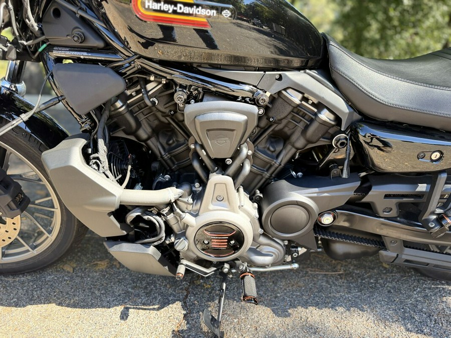 RH975S 2023 Nightster™ Special