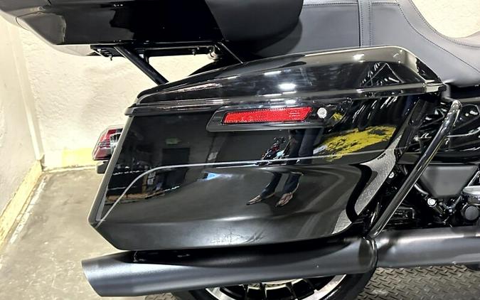 2026 Harley-Davidson® Street Glide Limited Vivid Black