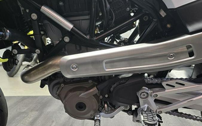 2026 Husqvarna Supermoto 701