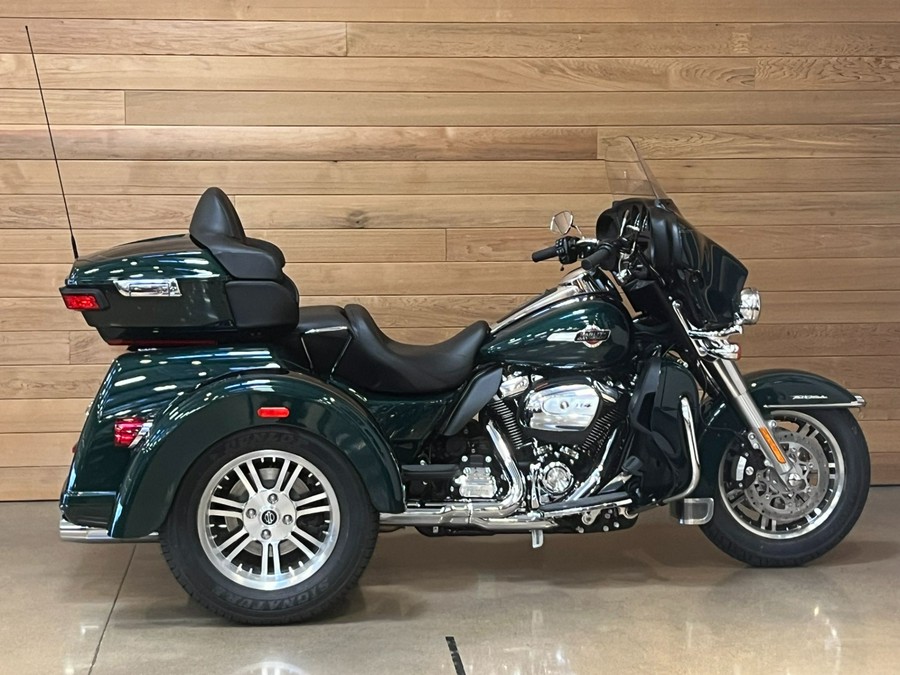 2024 Harley-Davidson Tri Glide® Ultra