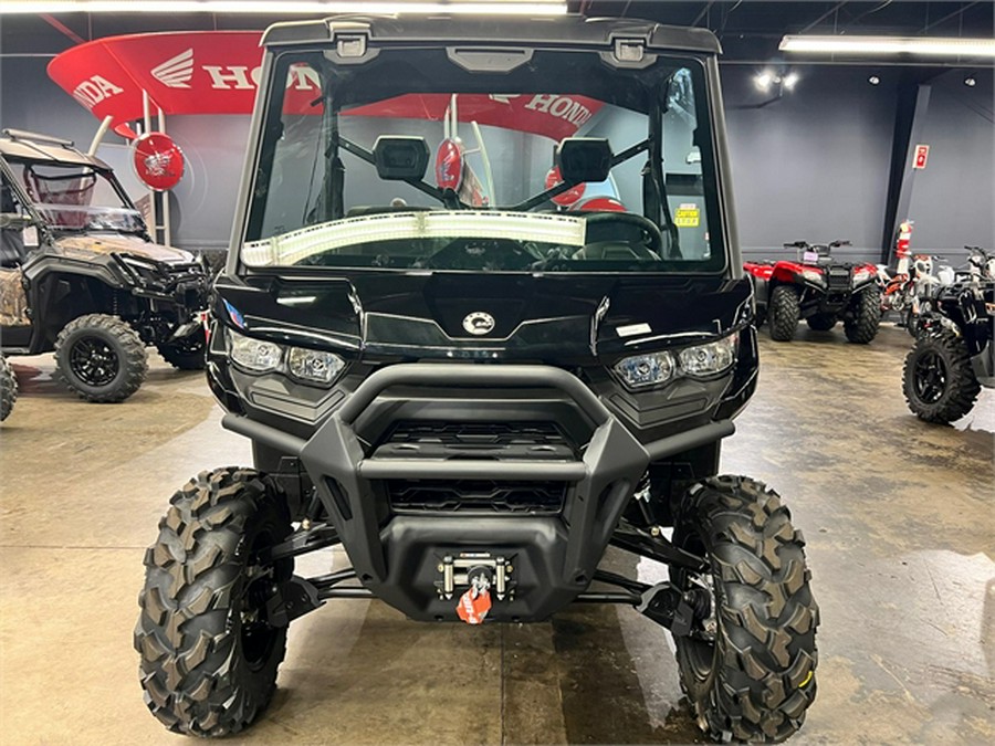 2023 Can-Am Defender XT HD10