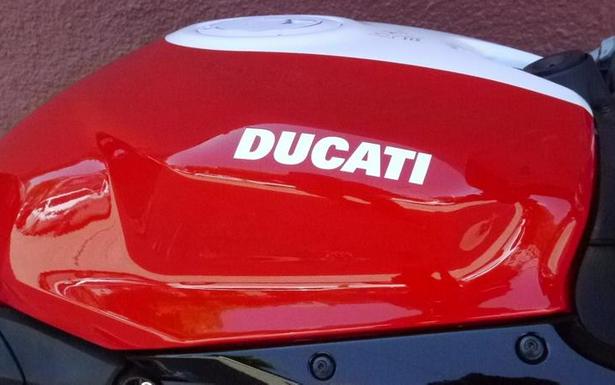 2024 Ducati Panigale V2 Bayliss 1st Championship Livery