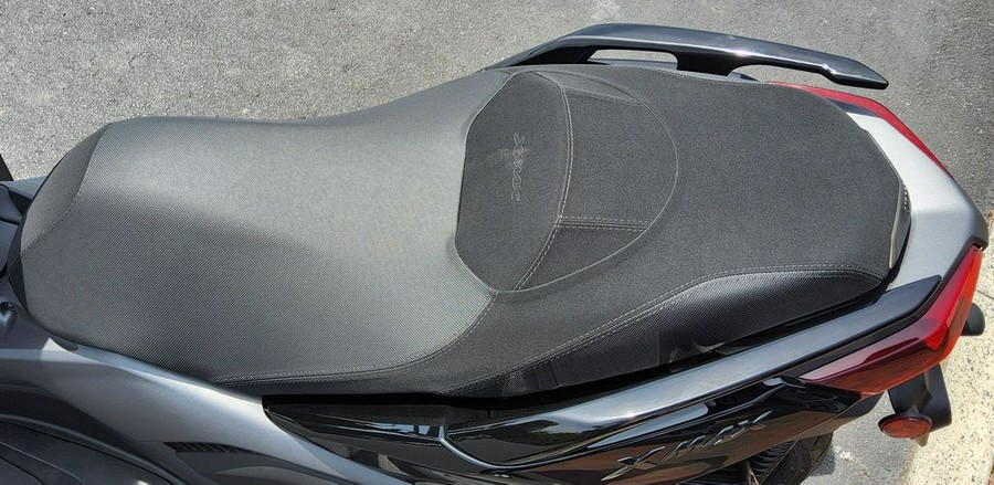 2025 Yamaha XMAX
