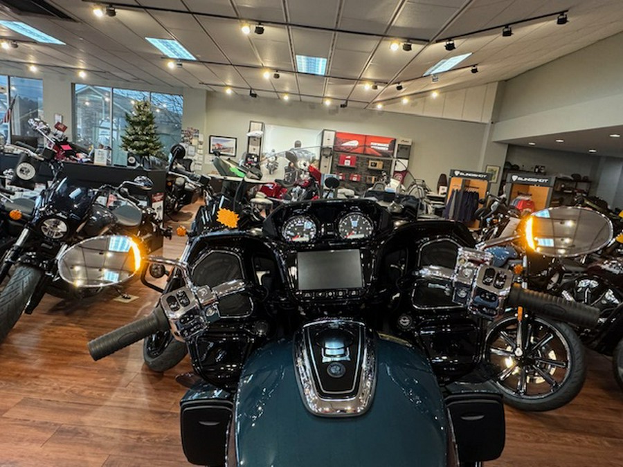 2026 Indian Motorcycle® Pursuit 112 Limited with PowerBand Audio Package