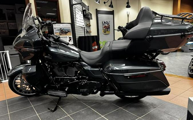2026 Harley-Davidson® FLHXL - Street Glide® Limited