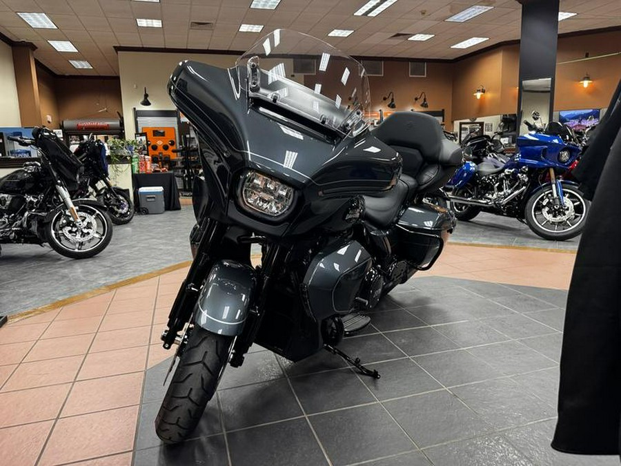 2026 Harley-Davidson® FLHXL - Street Glide® Limited