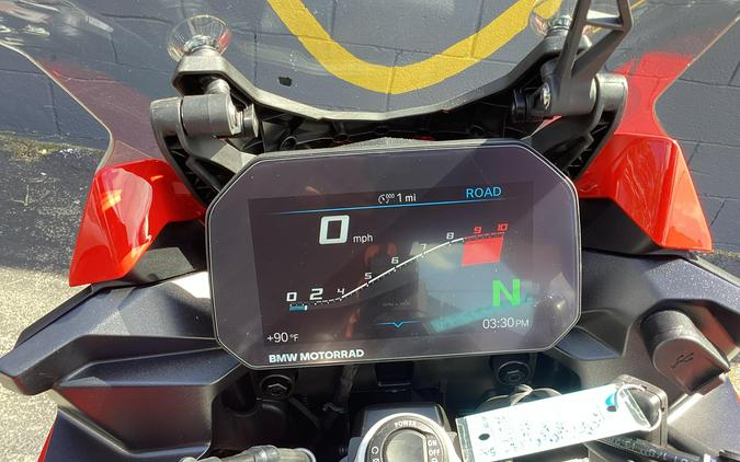 2026 BMW F 900 XR