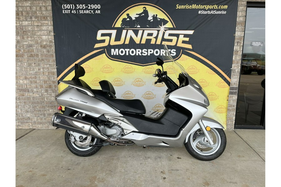 2004 Honda Silver Wing Base