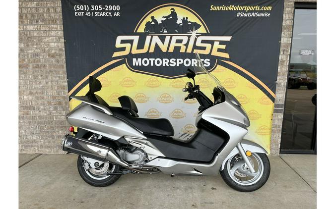 2004 Honda Silver Wing Base