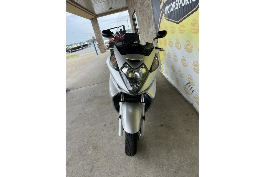 2004 Honda Silver Wing Base