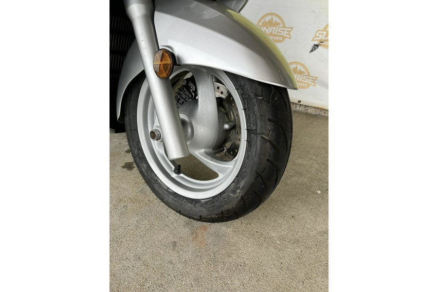 2004 Honda Silver Wing Base