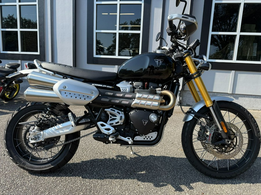 2025 Triumph Scrambler 1200 XE