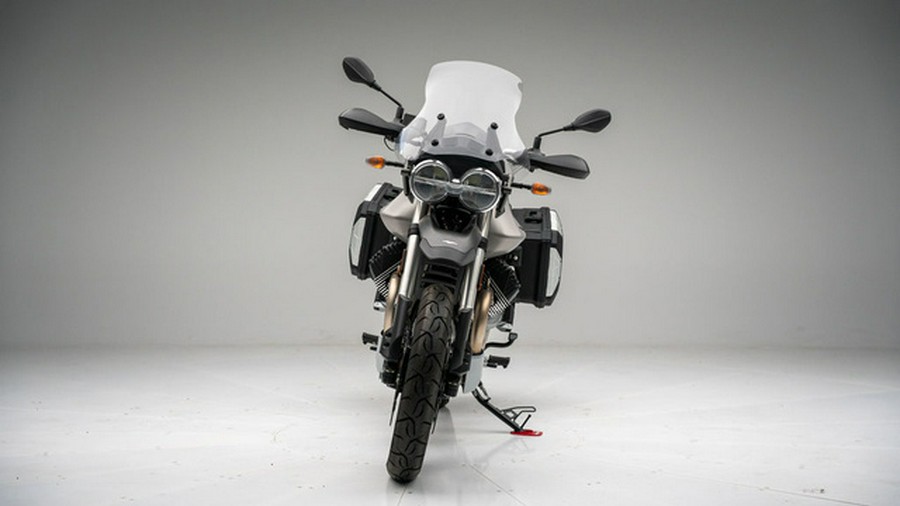 2023 Moto Guzzi V85 TT Travel