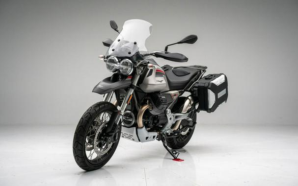 2023 Moto Guzzi V85 TT Travel