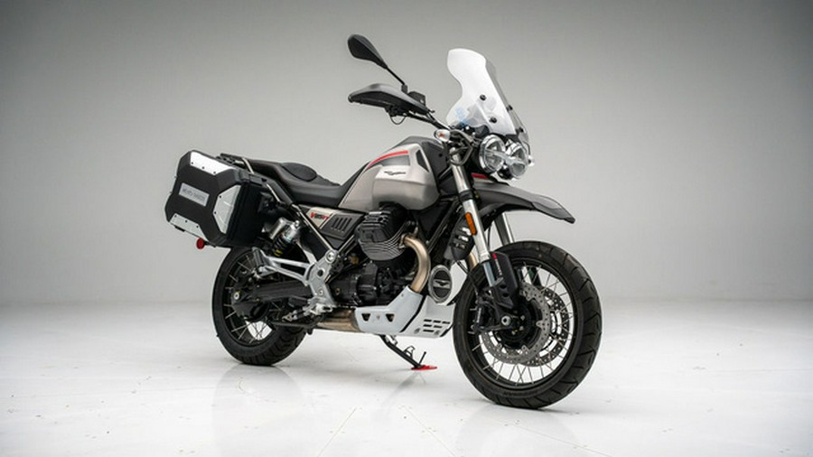 2023 Moto Guzzi V85 TT Travel
