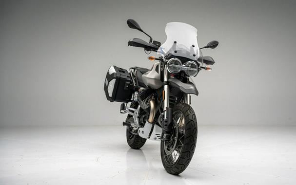 2023 Moto Guzzi V85 TT Travel