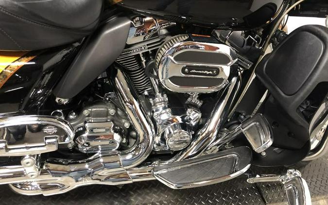 2015 Harley-Davidson® FLHTKSE - CVO™ Limited