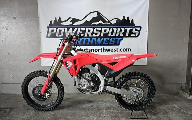 2025 Honda CRF450R Review [First Ride at Ironman Raceway]