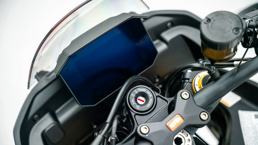 2026 Aprilia Tuono V4 Factory