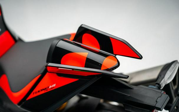 2026 Aprilia Tuono V4 Factory