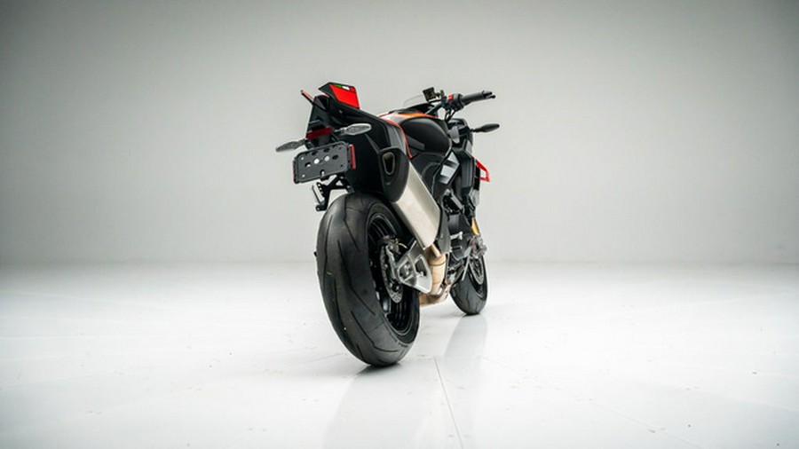 2026 Aprilia Tuono V4 Factory