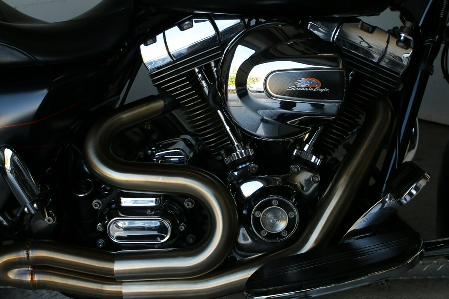 2016 Harley-Davidson® Street Glide® Special