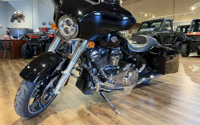 2023 Harley-Davidson® Street Glide Special Vivid Black w/Chrome Finish - 110853