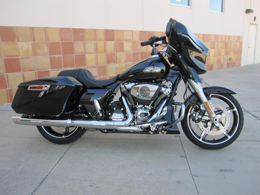 2026 Harley-Davidson Street Glide VIVID BLACK