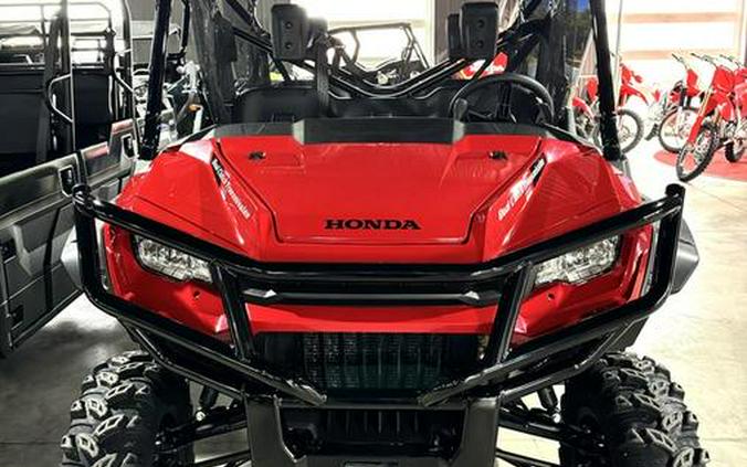 2024 Honda® Pioneer 1000-6 Deluxe Crew