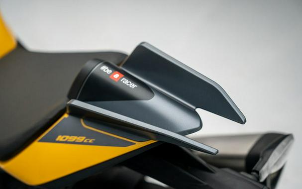 2026 Aprilia Tuono V4