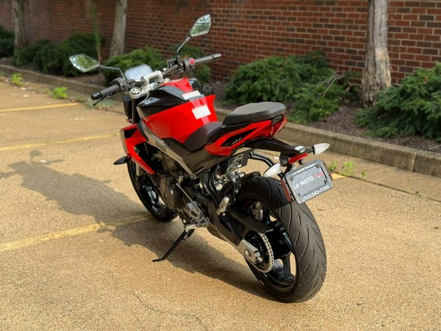 2026 Aprilia Tuono 457