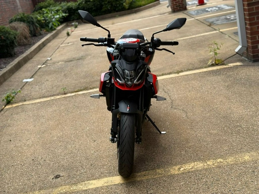 2026 Aprilia Tuono 457