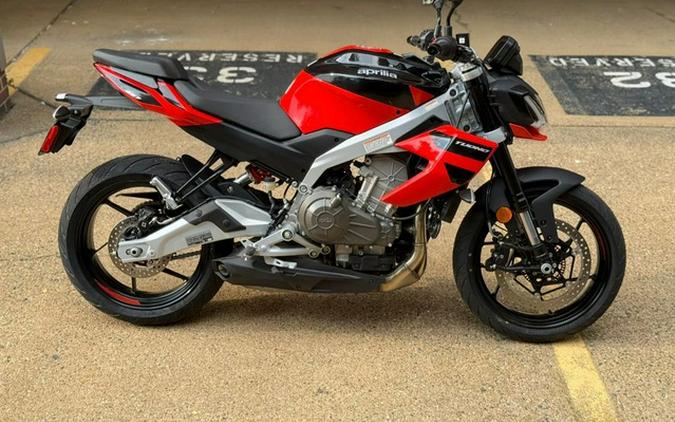 2026 Aprilia Tuono 457